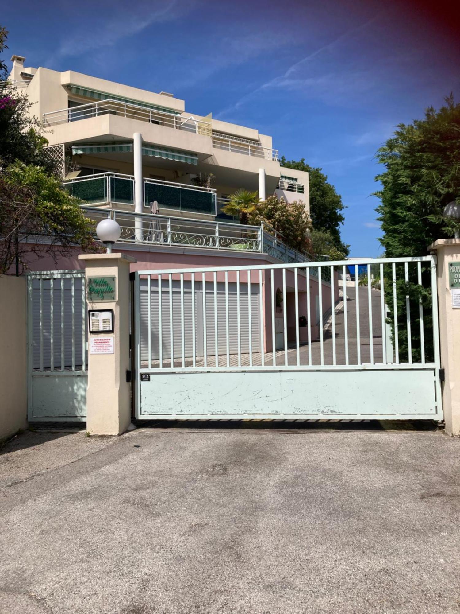 Superbe Studio Parking Piscine นีซ ภายนอก รูปภาพ